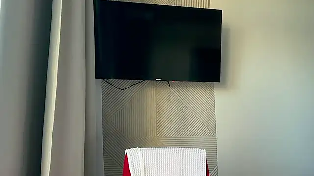 LuxXAngel online show from 1, 7, 2026
