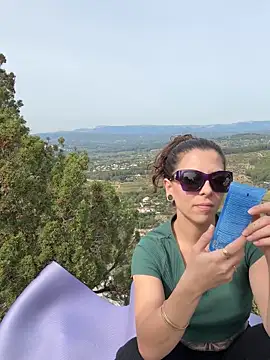 Airelle online show from 3, 10, 2025