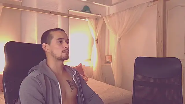 Laila asher online show from 5, 11, 2025