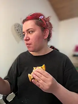 Snapshot of Noa_Todokoro chatting on 10, 11, 2025 Noa Todokoro online show from 10, 11, 2025