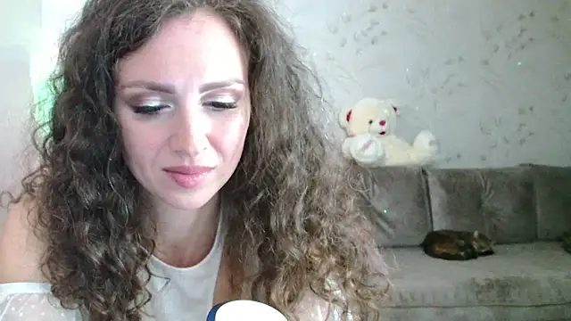 Amber Carrol online show from 30, 4, 2026