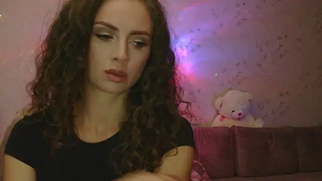 Amber Carrol online show from 17, 11, 2025