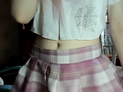 kioshi kiss online show from 24, 10, 2025