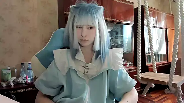 kioshi kiss online show from 10, 9, 2025