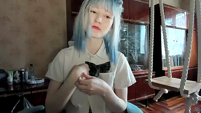 kioshi kiss online show from 15, 10, 2025