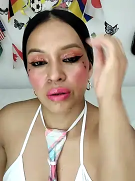 Snapshot of AntonelaMorriz chatting on 27, 6, 2026 AntonelaMorriz online show from 27, 6, 2026