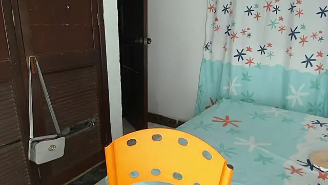 AntonelaMorriz online show from 12, 9, 2025