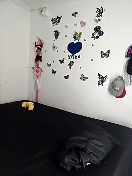 AntonelaMorriz online show from 17, 12, 2025