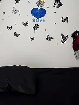 AntonelaMorriz online show from 25, 11, 2025