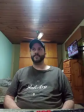 Snapshot of Shingroth chatting on 1, 12, 2025 Shingroth online show from 1, 12, 2025