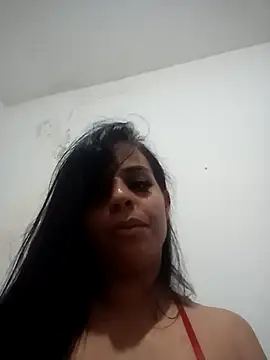 Carolzinha150 online show from 22, 6, 2026