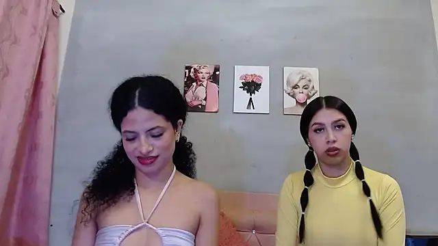 Adut Akech online show from 2, 10, 2025