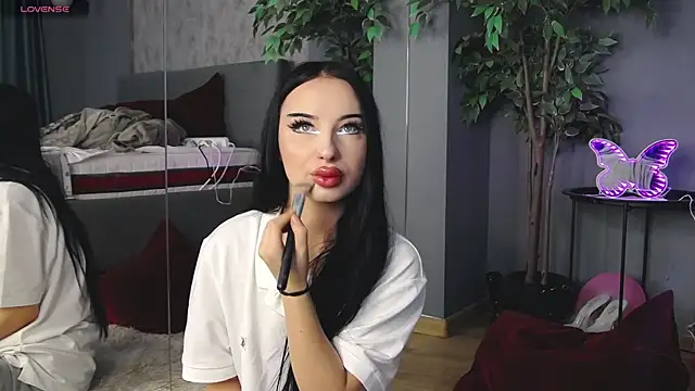 ScarlettJakobs online show from 4, 10, 2025