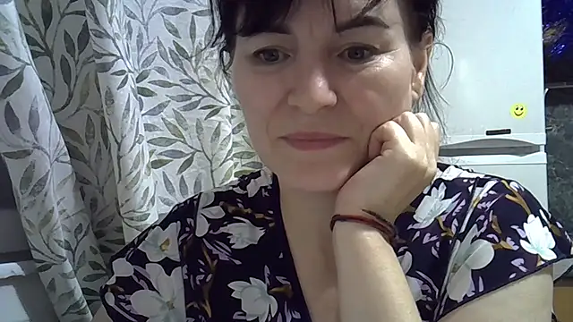 Krystal 82 online show from 10, 1, 2026