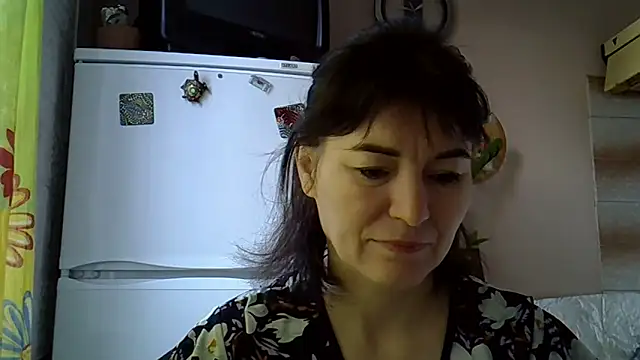 Krystal 82 online show from 19, 11, 2025