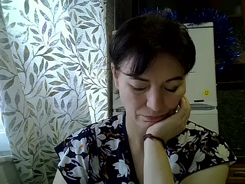 Krystal 82 online show from 10, 1, 2026