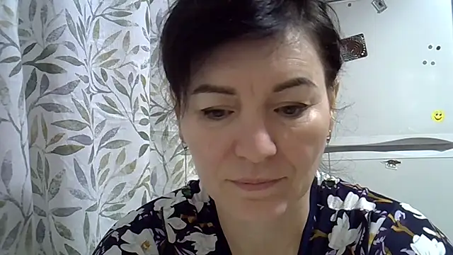 Krystal 82 online show from 20, 12, 2025