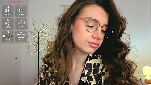 Snapshot of Real_cutie1 chatting on 1, 7, 2026 Real cutie1 online show from 1, 7, 2026