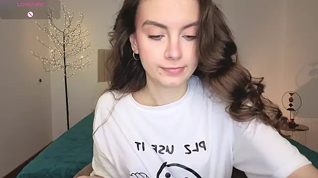 Real cutie1 online show from 31, 3, 2026