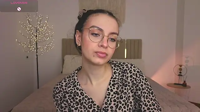 Real cutie1 online show from 13, 5, 2026