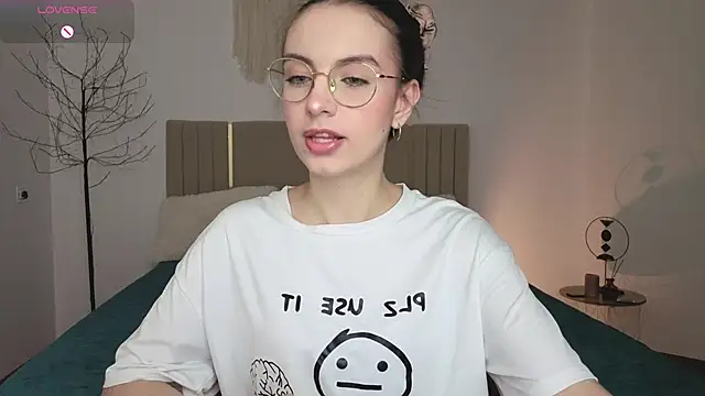 Real cutie1 online show from 30, 3, 2026