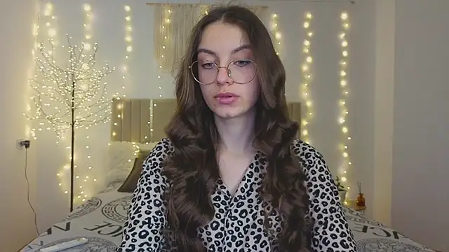 Real cutie1 online show from 17, 12, 2025