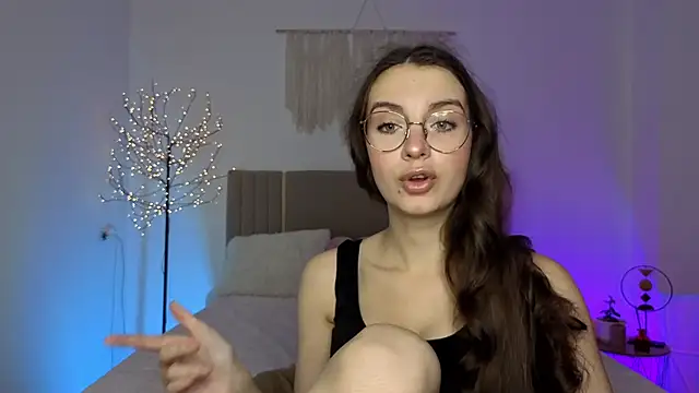 Real cutie1 online show from 16, 2, 2026