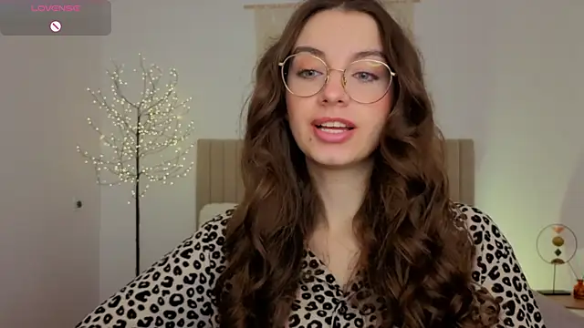 Real cutie1 online show from 28, 5, 2026