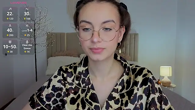 Snapshot of Real_cutie1 chatting on 16, 7, 2026 Real cutie1 online show from 16, 7, 2026