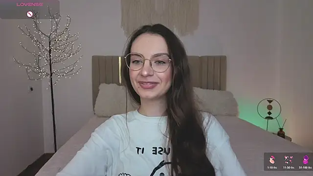 Real cutie1 online show from 29, 4, 2026
