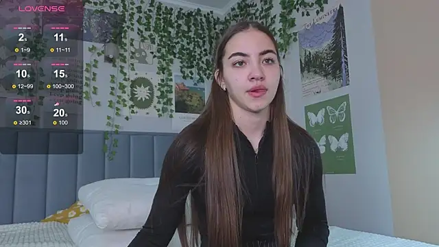 Ashley Pierce online show from 3, 10, 2025