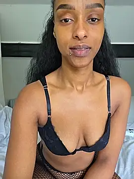 Hazel Dollxx online show from 5, 6, 2026