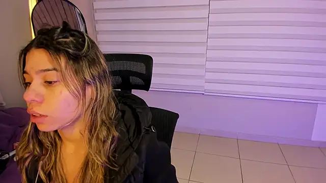 Rachell criss online show from 2, 10, 2025