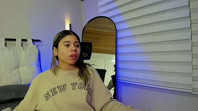 Rachell criss online show from 17, 9, 2025