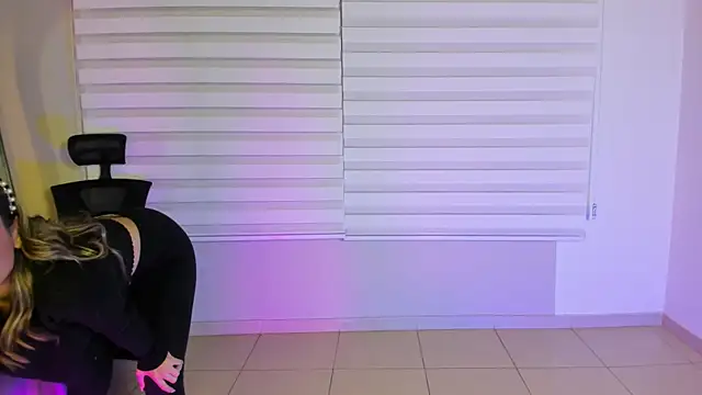 Rachell criss online show from 30, 9, 2025