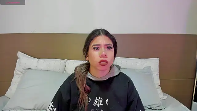 Rachell criss online show from 14, 4, 2026