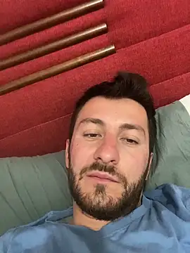 emredenizz07 online show from 7, 10, 2025