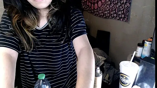 Snapshot of London_Ray chatting on 9, 11, 2025 London Ray online show from 9, 11, 2025