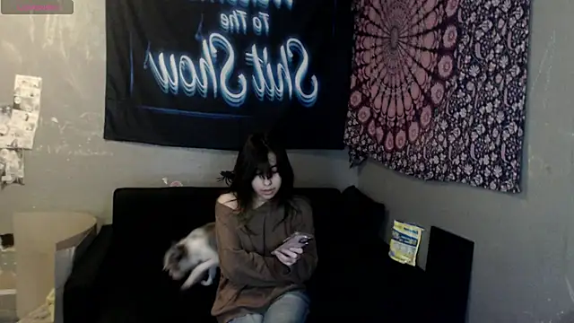 Snapshot of London_Ray chatting on 8, 10, 2025 London Ray online show from 8, 10, 2025