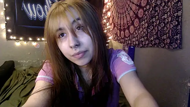Snapshot of London_Ray chatting on 15, 6, 2026 London Ray online show from 15, 6, 2026