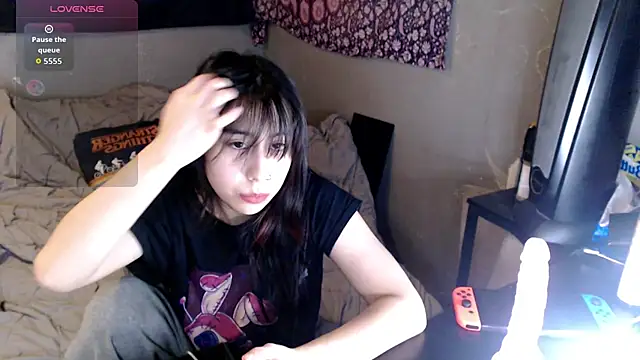 London Ray online show from 18, 12, 2025