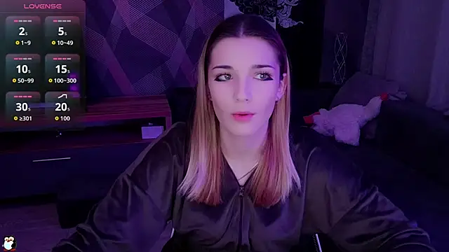 Sandy Belle online show from 9, 11, 2025