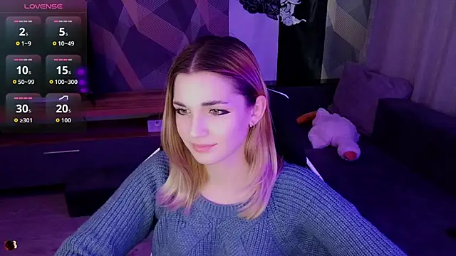 Sandy Belle online show from 9, 10, 2025