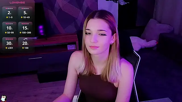 Sandy Belle online show from 4, 10, 2025