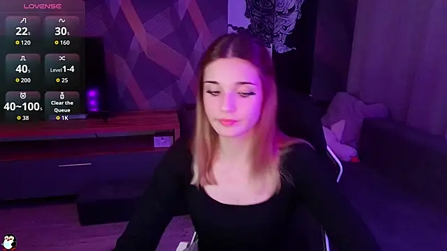 Sandy Belle online show from 24, 9, 2025