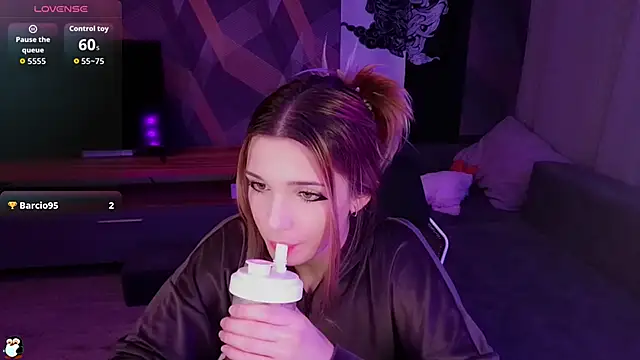 Sandy Belle online show from 18, 9, 2025