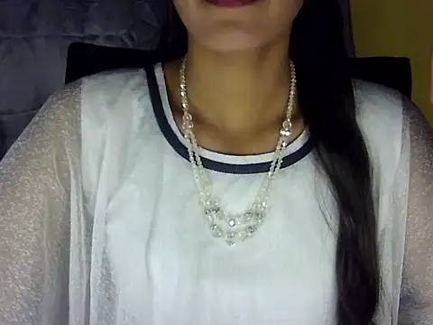 zara Khan0 online show from 7, 10, 2025