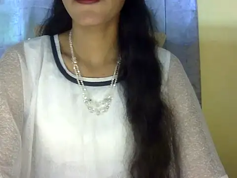 zara Khan0 online show from 24, 9, 2025