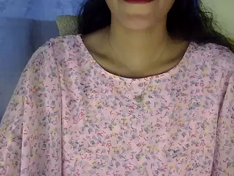 zara Khan0 online show from 19, 9, 2025