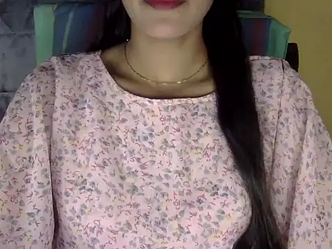 zara Khan0 online show from 5, 10, 2025